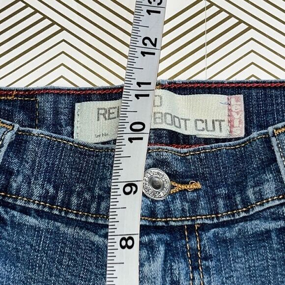 Levi's Womens Size 6 Jeans Blue Faded Cotton Blend Relaxed Fit‎ Bootcut - Picture 6 of 11
